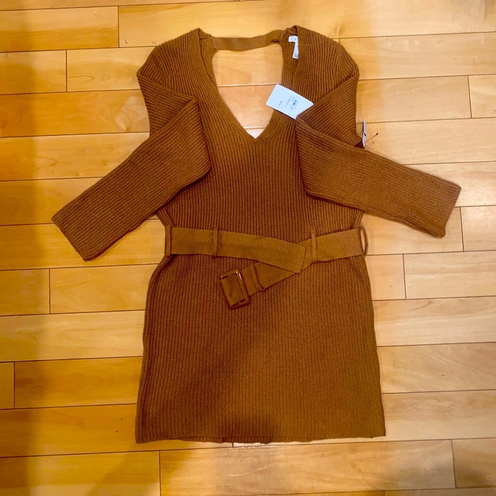 NEW “Leith” (Nordstrom) camel color.